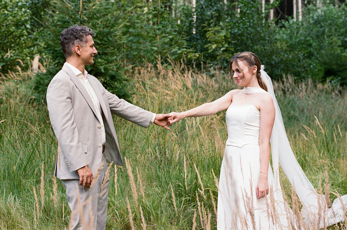 film-wedding-photography-czech-republic-stepanka-matej122