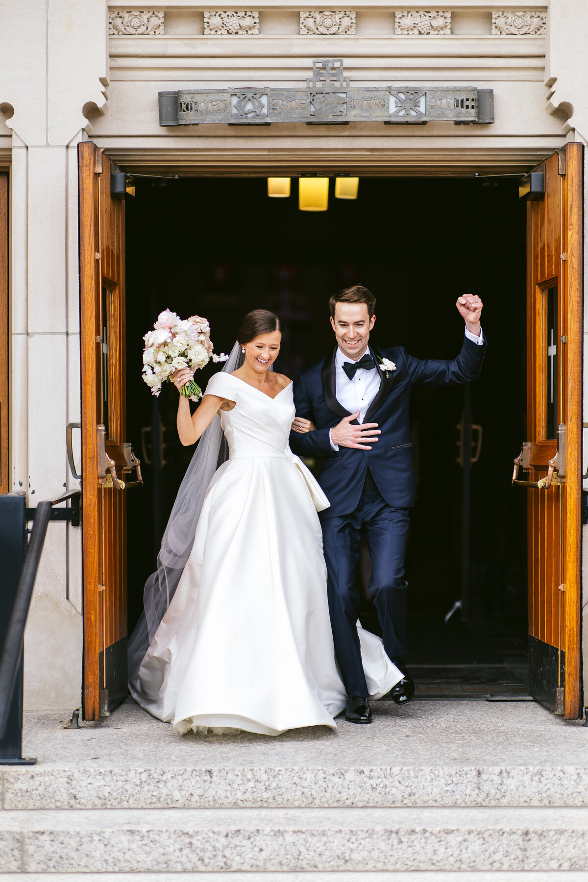 NicodemCreative-Kitty+SpencerWedding-ButterfieldCountryClub-516