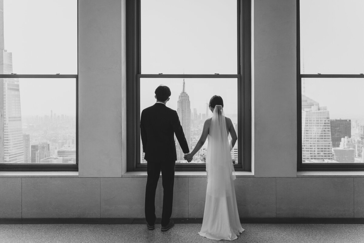new york skyline rooftop wedding