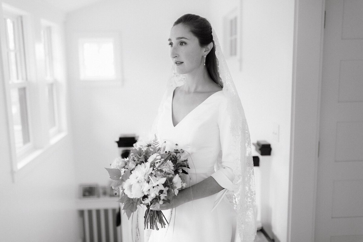 Private_Estate_Maine_Coastal_Wedding_LevKuperman_044