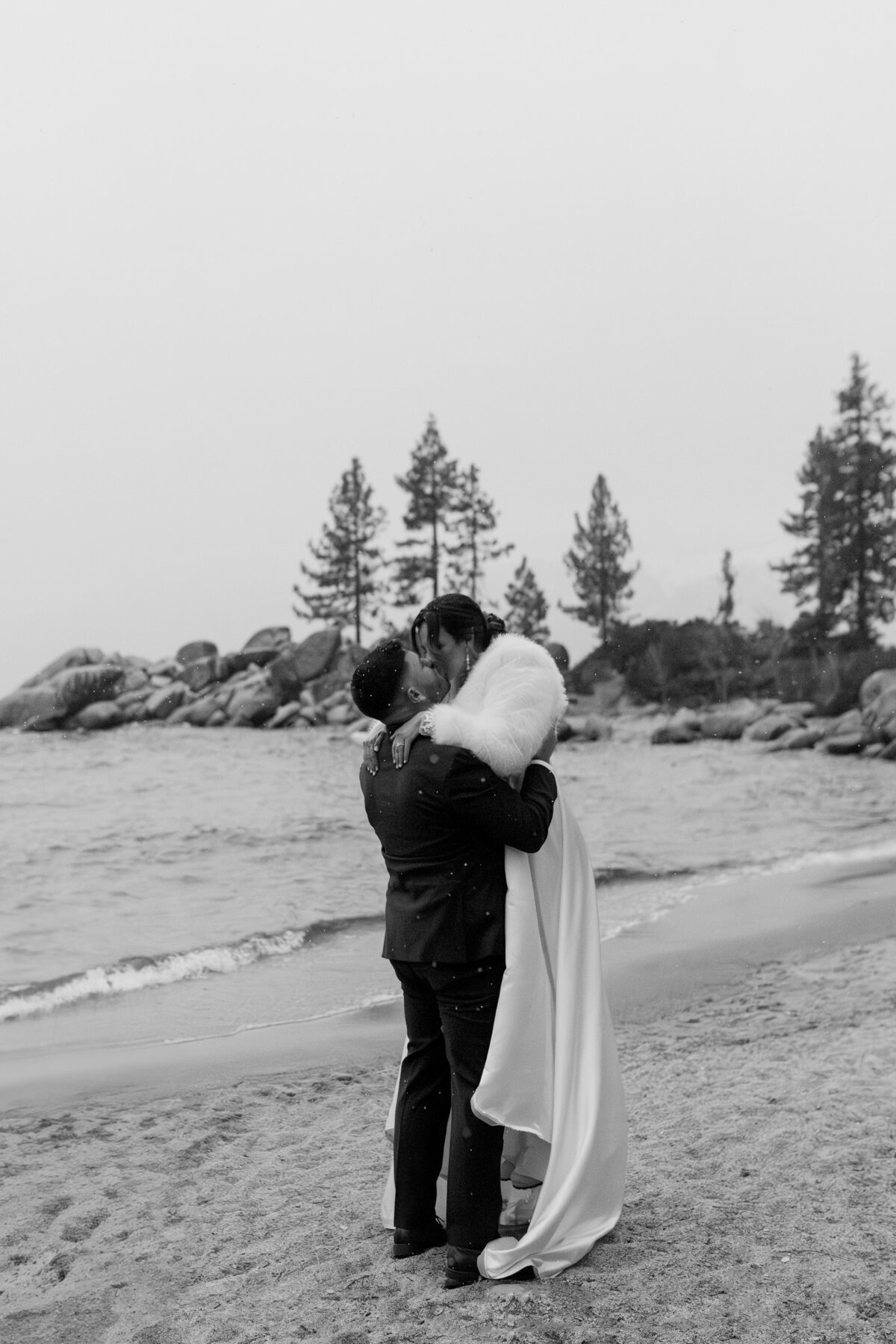Eduina + Nelio Lake Tahoe Winter Elopement _ Katherine Krakowski Photography-170
