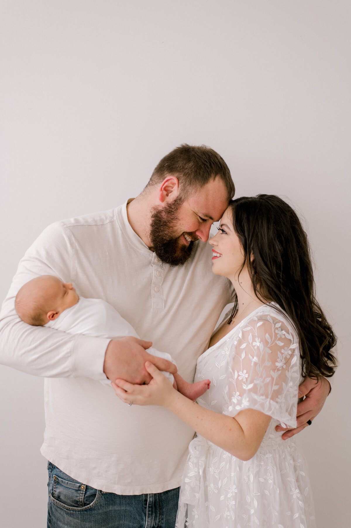 Cleveland Newborn Photographer | Brittany Serowski Photography