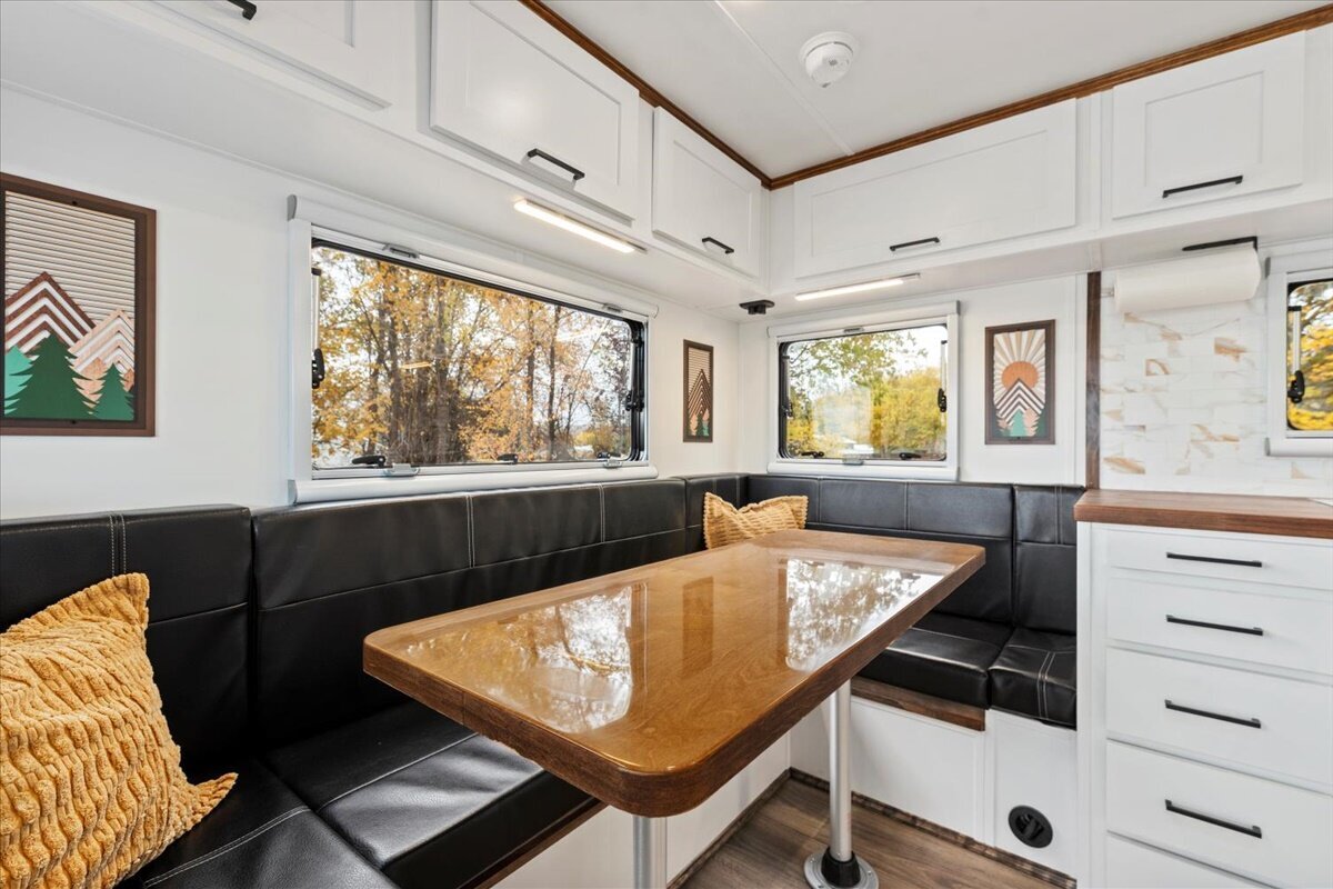 35-1050 Cascade Rd Building 4_035