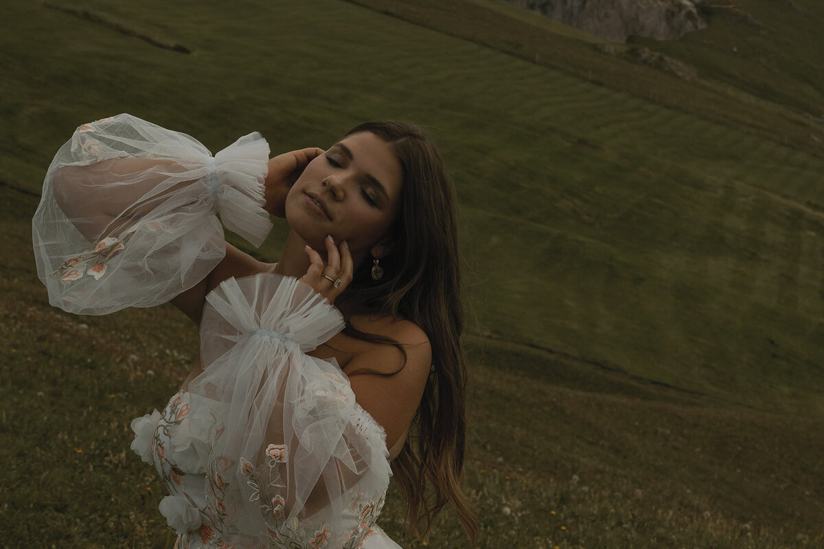 destination-wedding-elopement-photographer-italy-dolomites-seceda-documentary-tanya-davids-photo-film-84