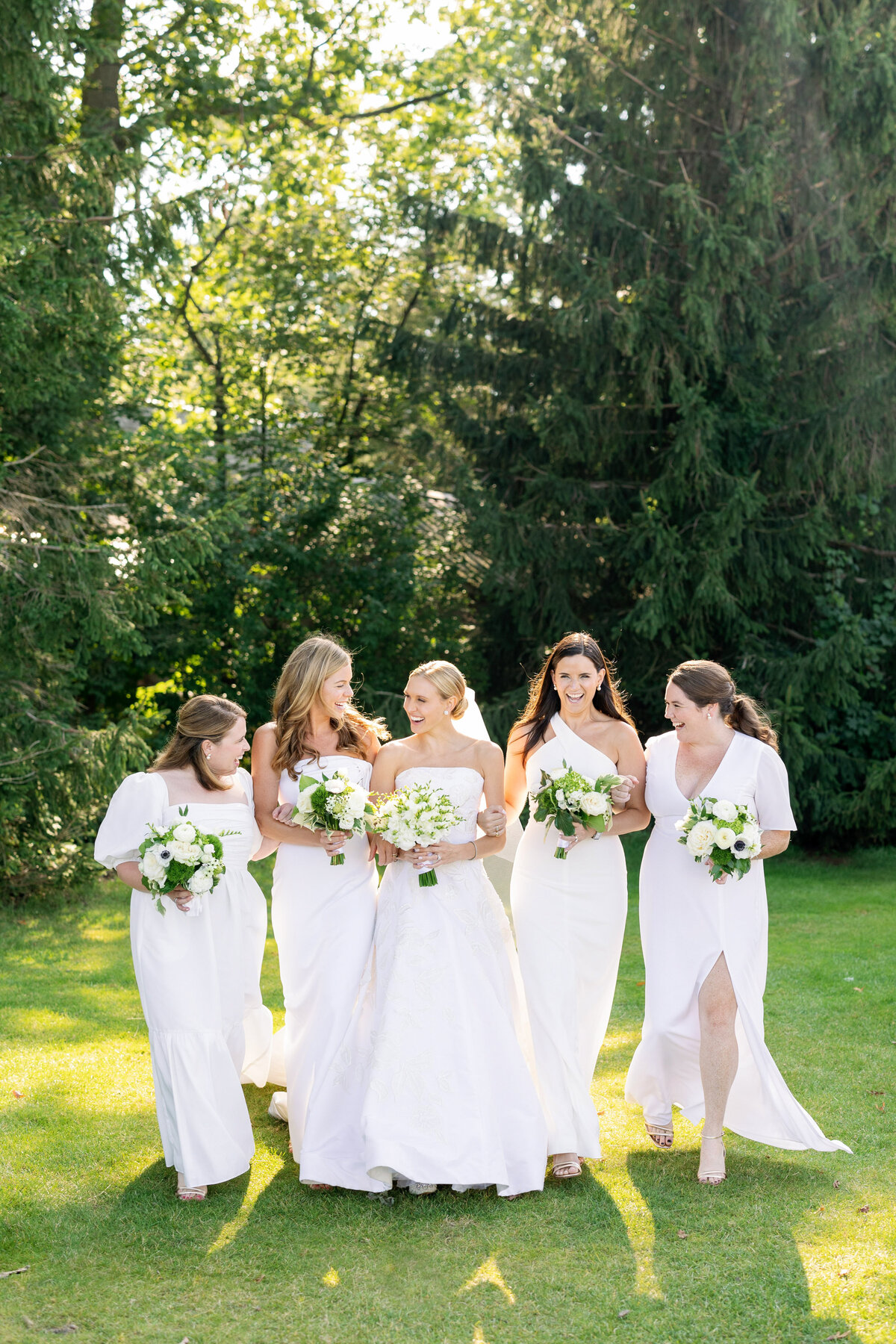 shoreacres-lake-bluff-tent-wedding-by-olivialeigh-59
