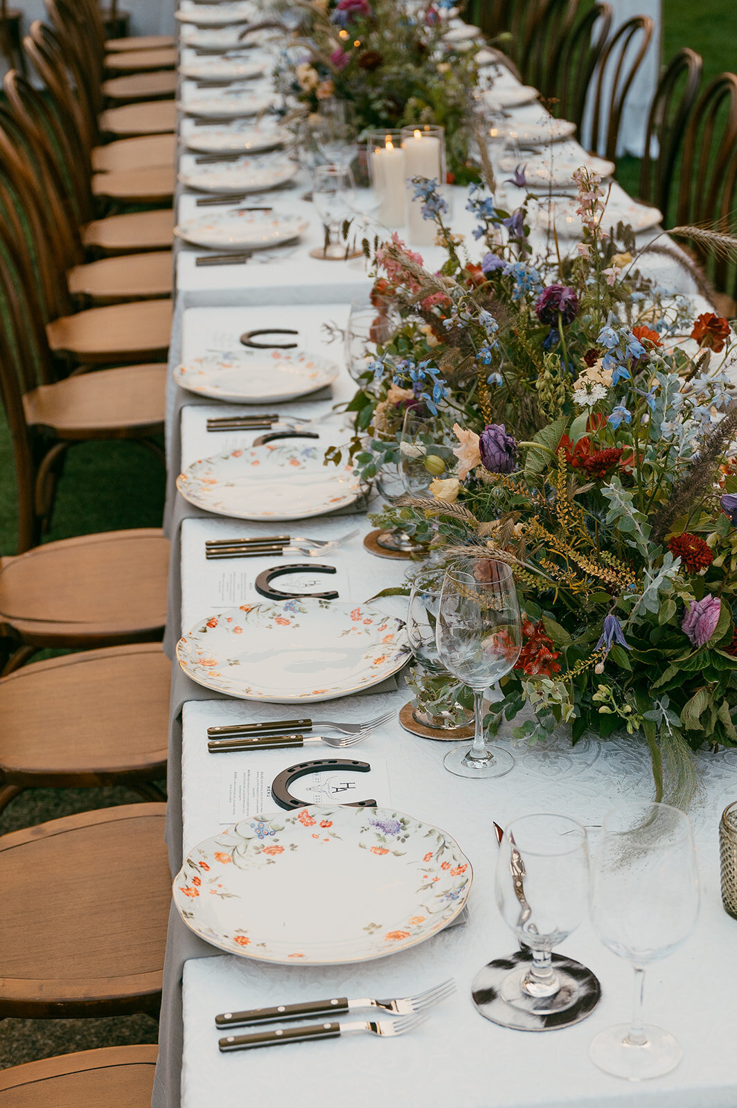 presley-gray-photo-Deerlodge-rustic-western-Montana-wedding-6143