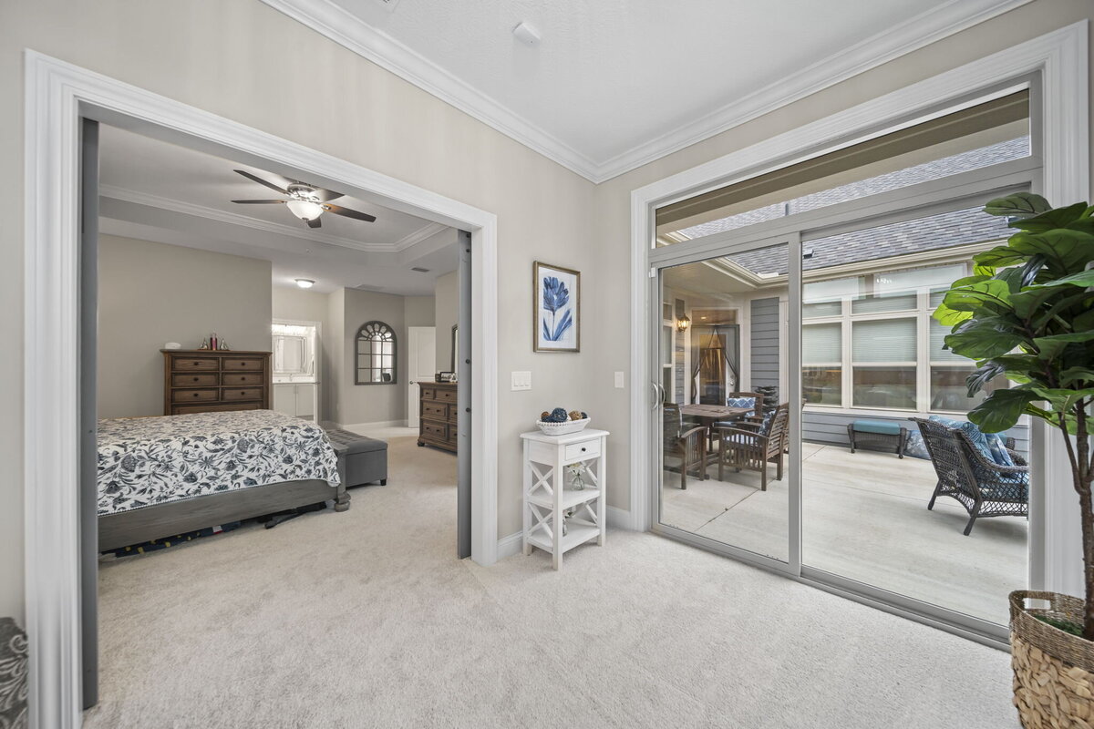 43-web-or-mls-A7403599