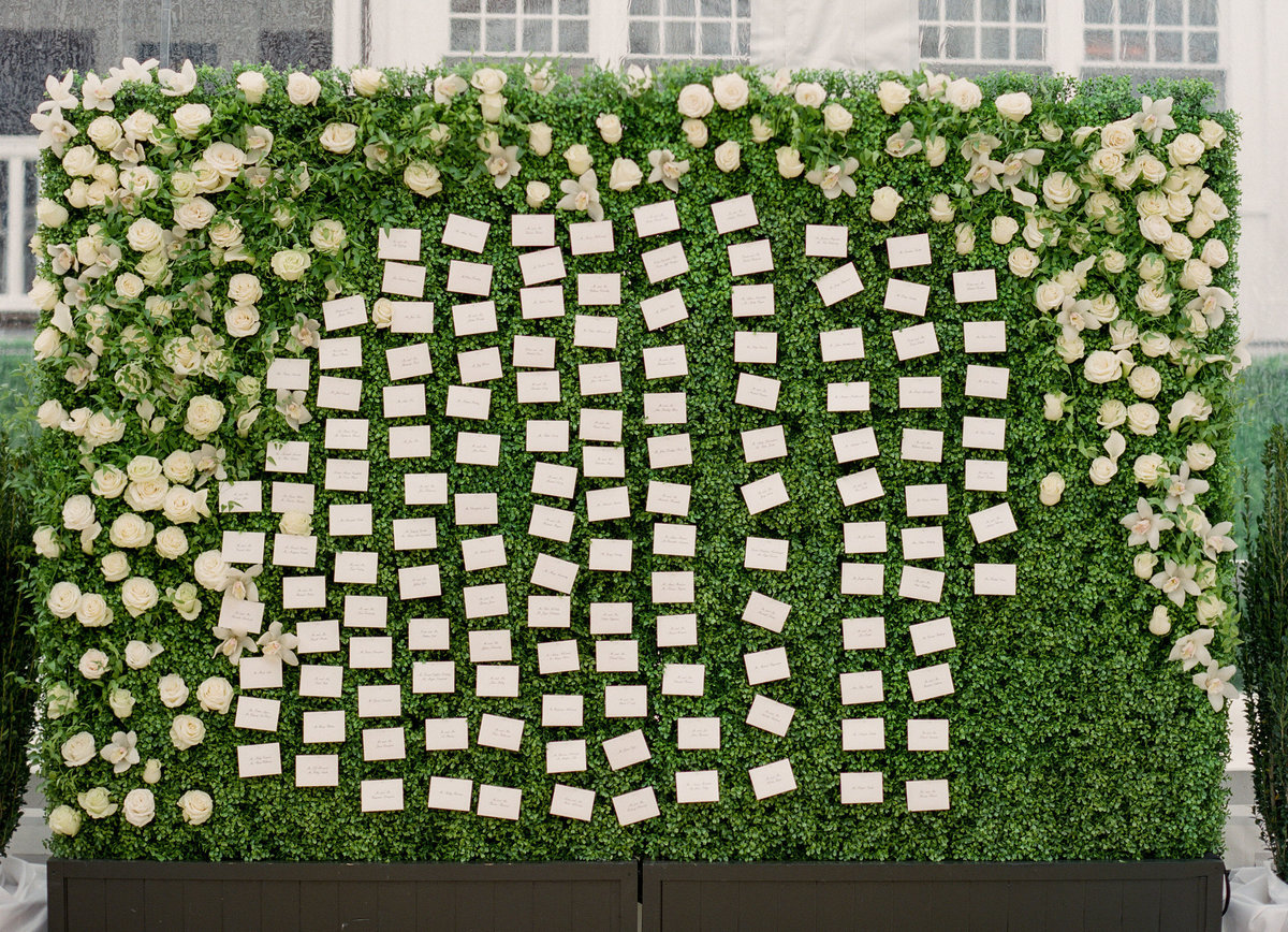 Maddy&Nate-Marthas Vineyard Wedding-LindsayMaddenPhotography-79