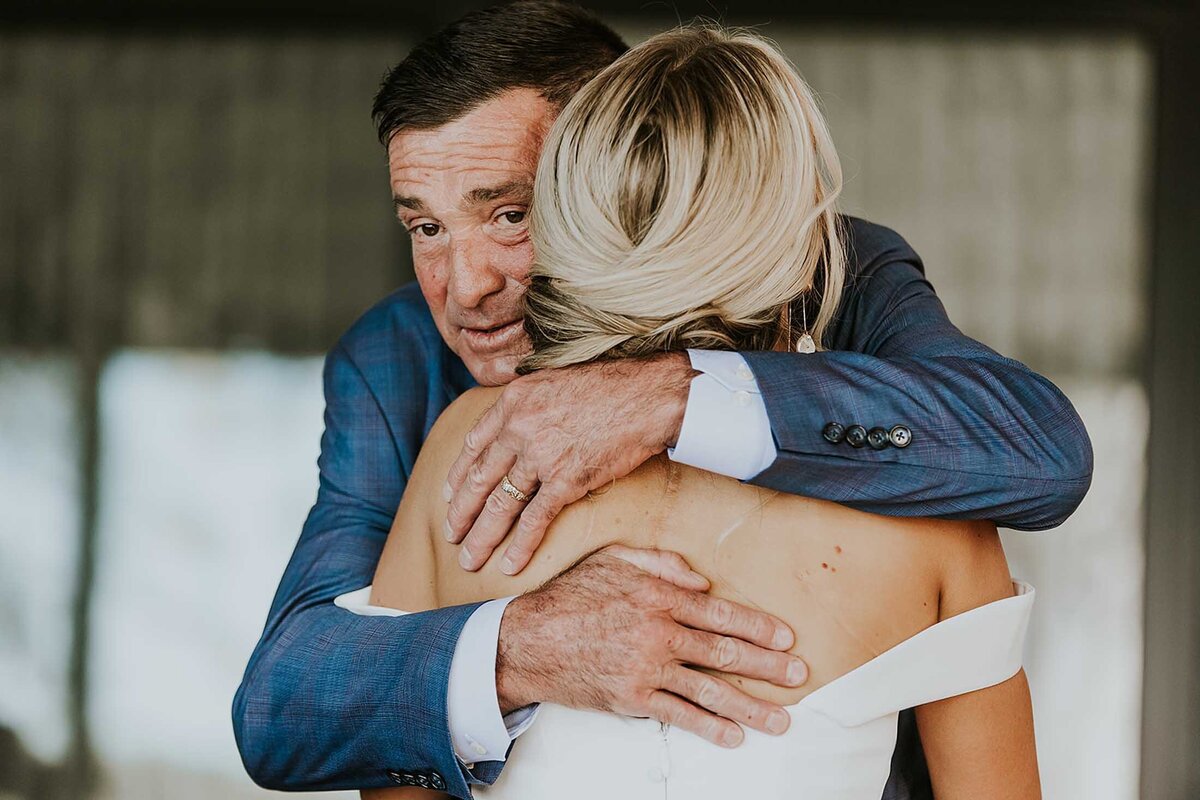 jaclyn-fisher-events-planning-joyful-fall-wedding-in-new-hope-26