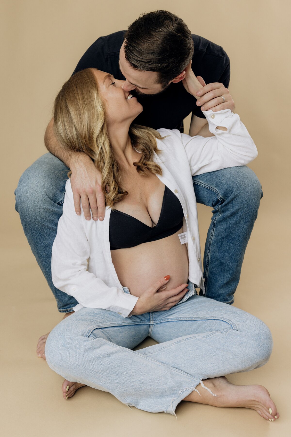 Joey_Winn_Portriat_Studio_Newborn_Maternity_Milestone_Family_Omaha_Nebraska (164)