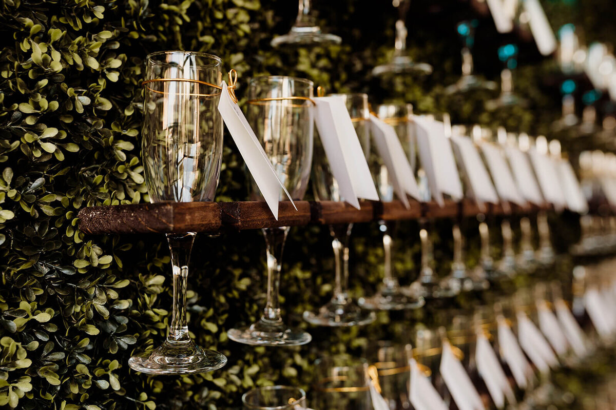 galleria-marchetti-modern-chicago-downtown-wedding-020