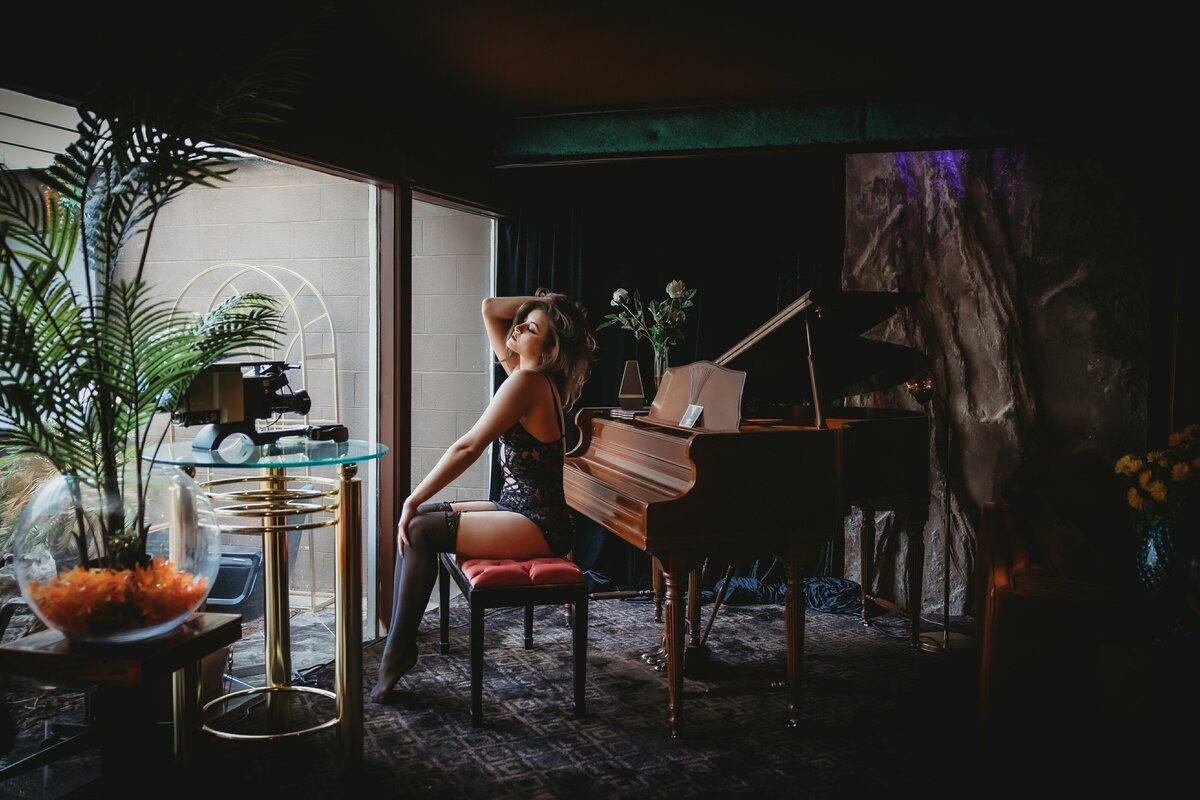 boudoir photography, boudoir photography near me, boudoir photographer, boudoir photo shoot, boudoir photos, boudoir shoot, boudoir photography Sacramento