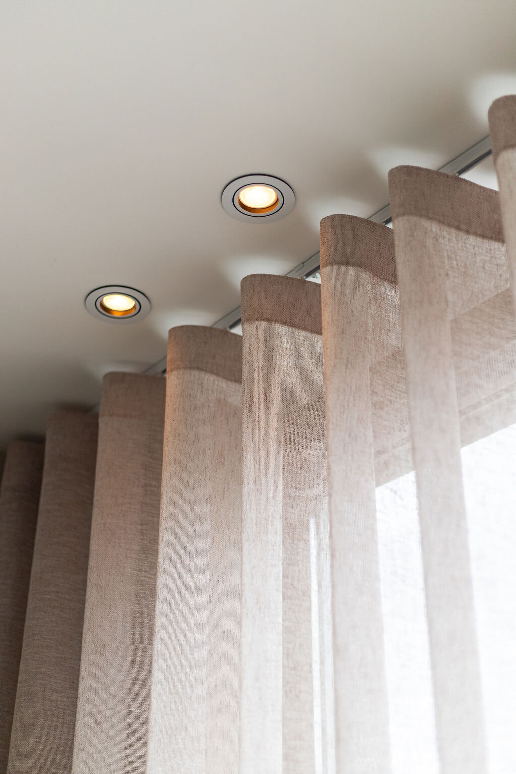 poederroze wavegordijnen