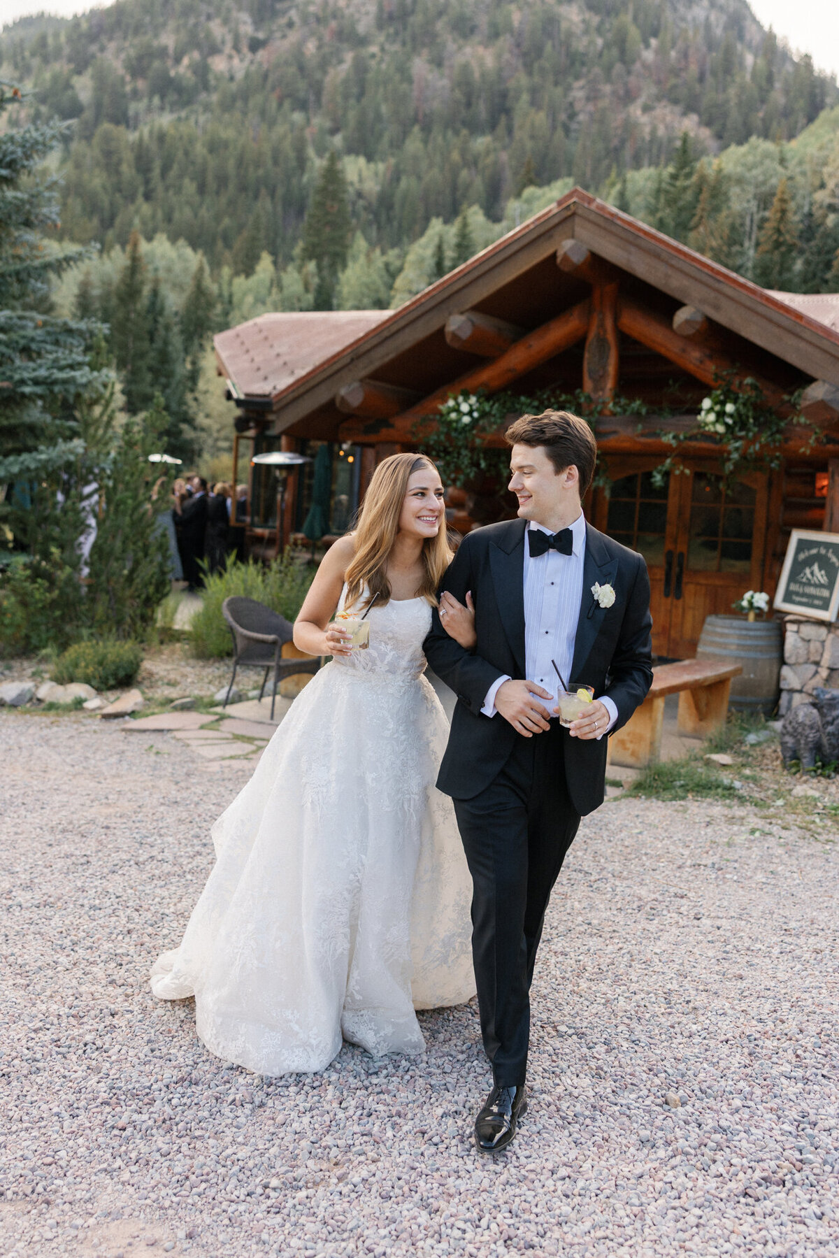 Pine_Creek_Cook_House_Luxury_Aspen_Wedding_by_Diana_Coulter-109
