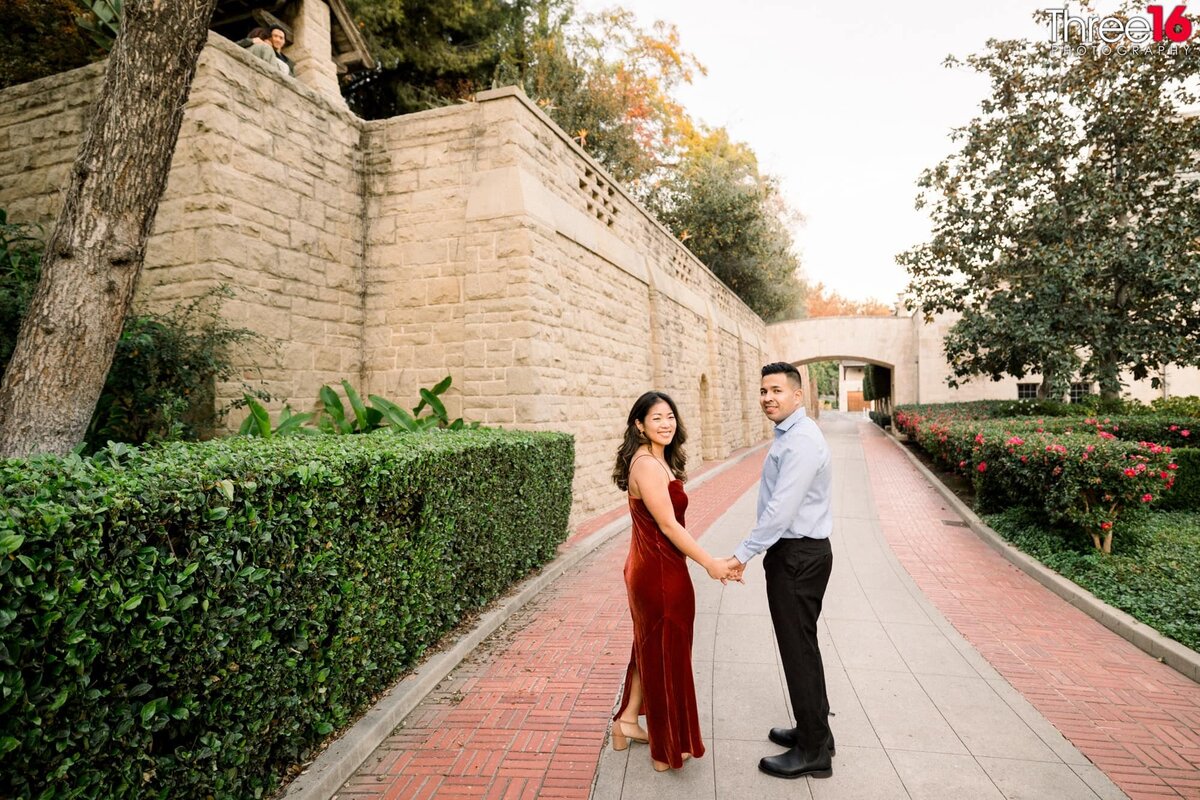 Greystone Mansion Engagement Photos-1048