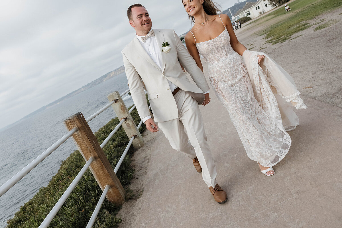 outdoor-wedding-la-jolla-meagan-hilss-events