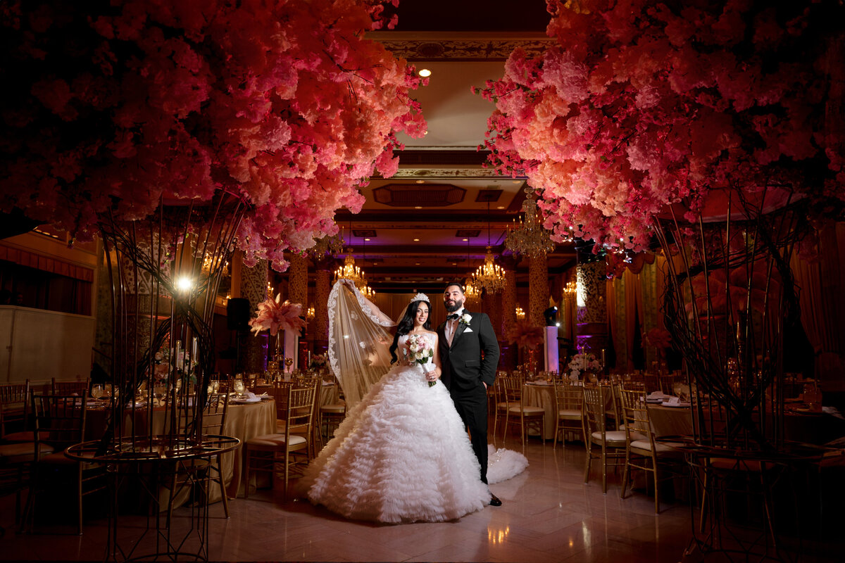 Berlez-Aspen-Avenue-Chicago-Wedding-Photographer-Windy-City-Wedding-Dance-Fulton-West-Event-Christmas-Session-22