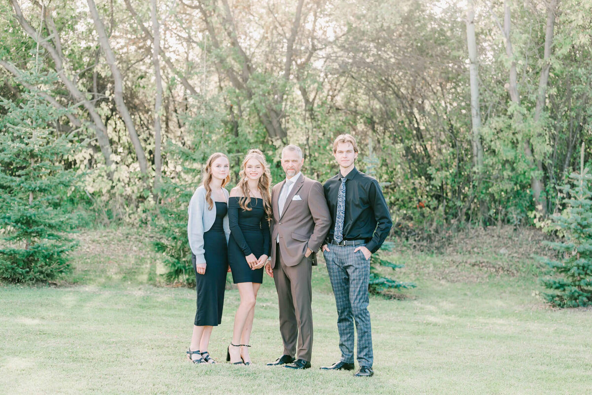 Groom with his children.
