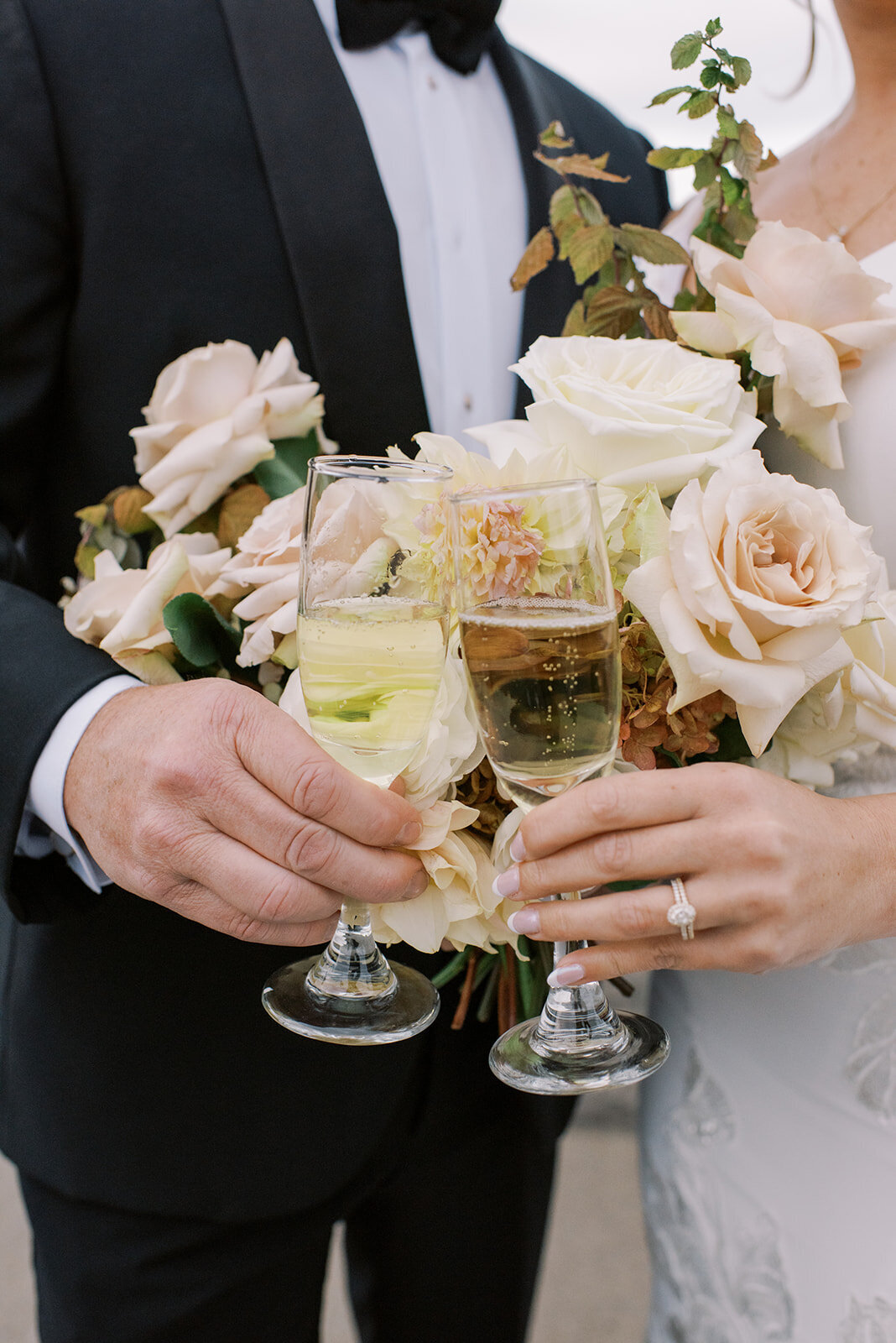 minted-photography-okanagan-kelowna-destination-wedding-photographer-rick-maria-wedding-fairmont-chateau-frontenac-quebec-64