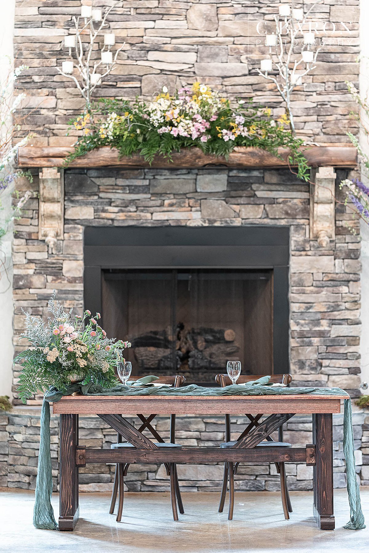 Farmhouse Table in a Magnolia Bells Venue