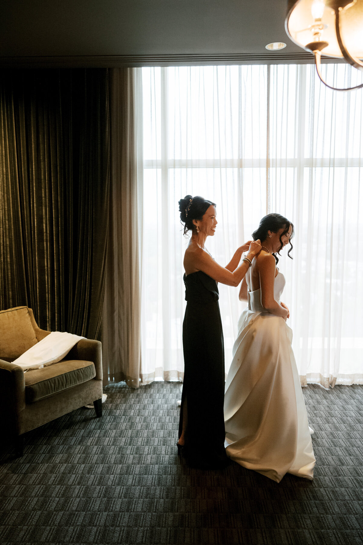 A photo of the bride preparation at the Hotel Zaza wedding in Houston.