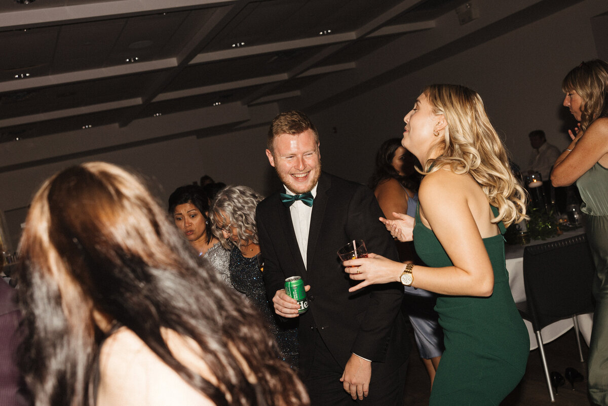 Lakeside_Park_Pelee_Island_Winery_Wedding115