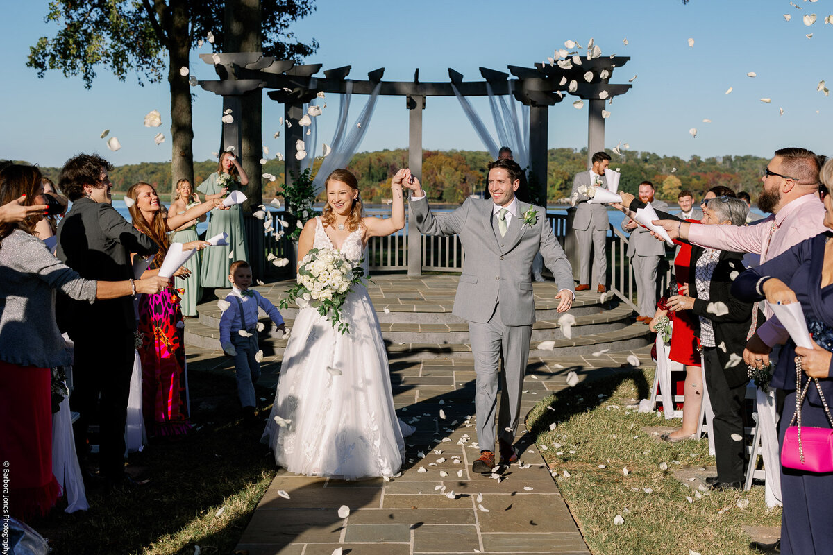 the-ospreys-at-belmont-bay-wedding-first-look-226