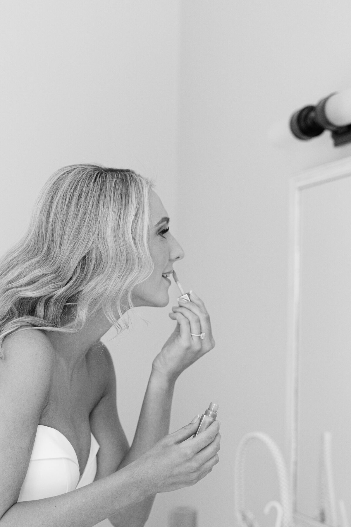 brittany-pannebaker-tampa-florida-destination-wedding-photographer-wedding-chandler-and-cole-tampa-harborside-chapel-39