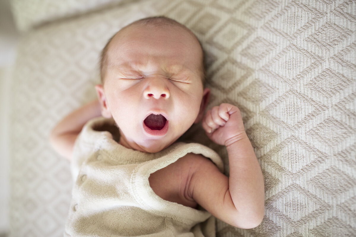 EboniRobyn-Newborn-AraxieTony-LyfordCay-Nassau-NewProvidence-TheBahamas-Final-197