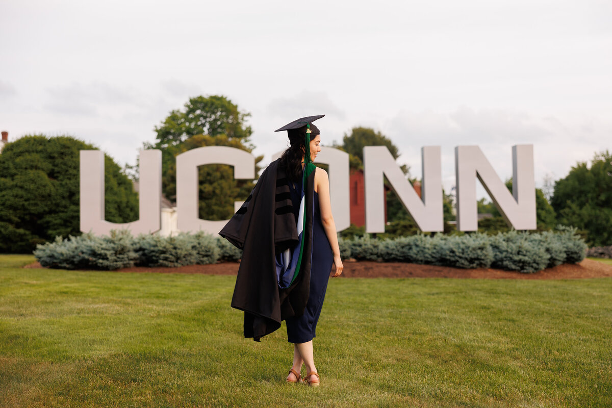 uconn-senior-grad-photos-21