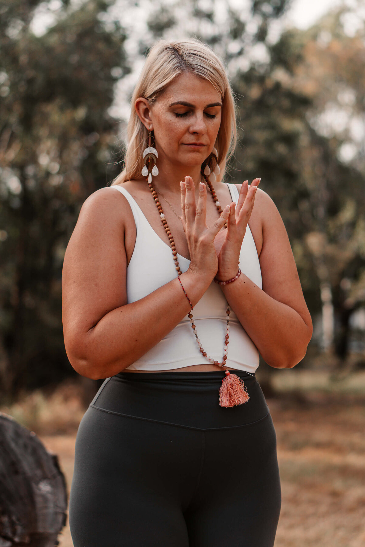 Melbourne yoga photography in nature australia Sarah47
