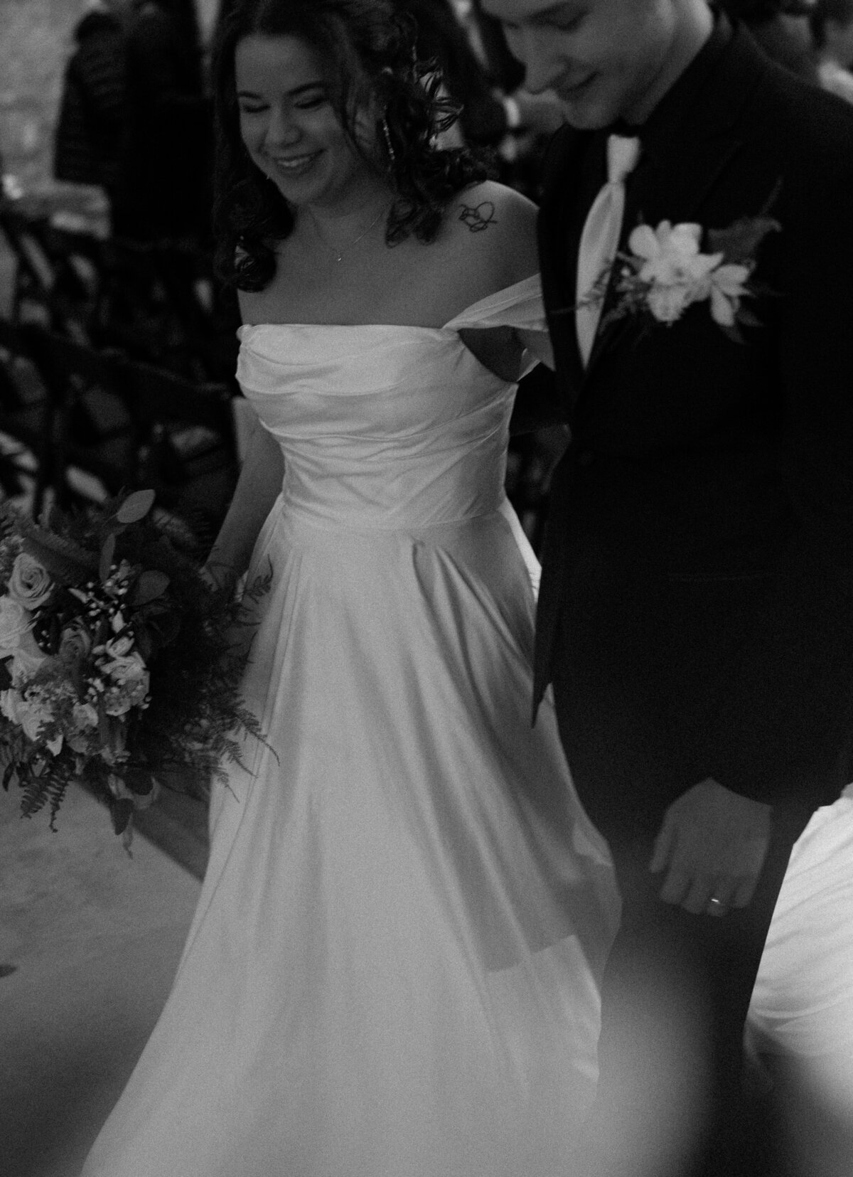 Winter_Wedding_at_The_Gage_in_Milwaukee-6