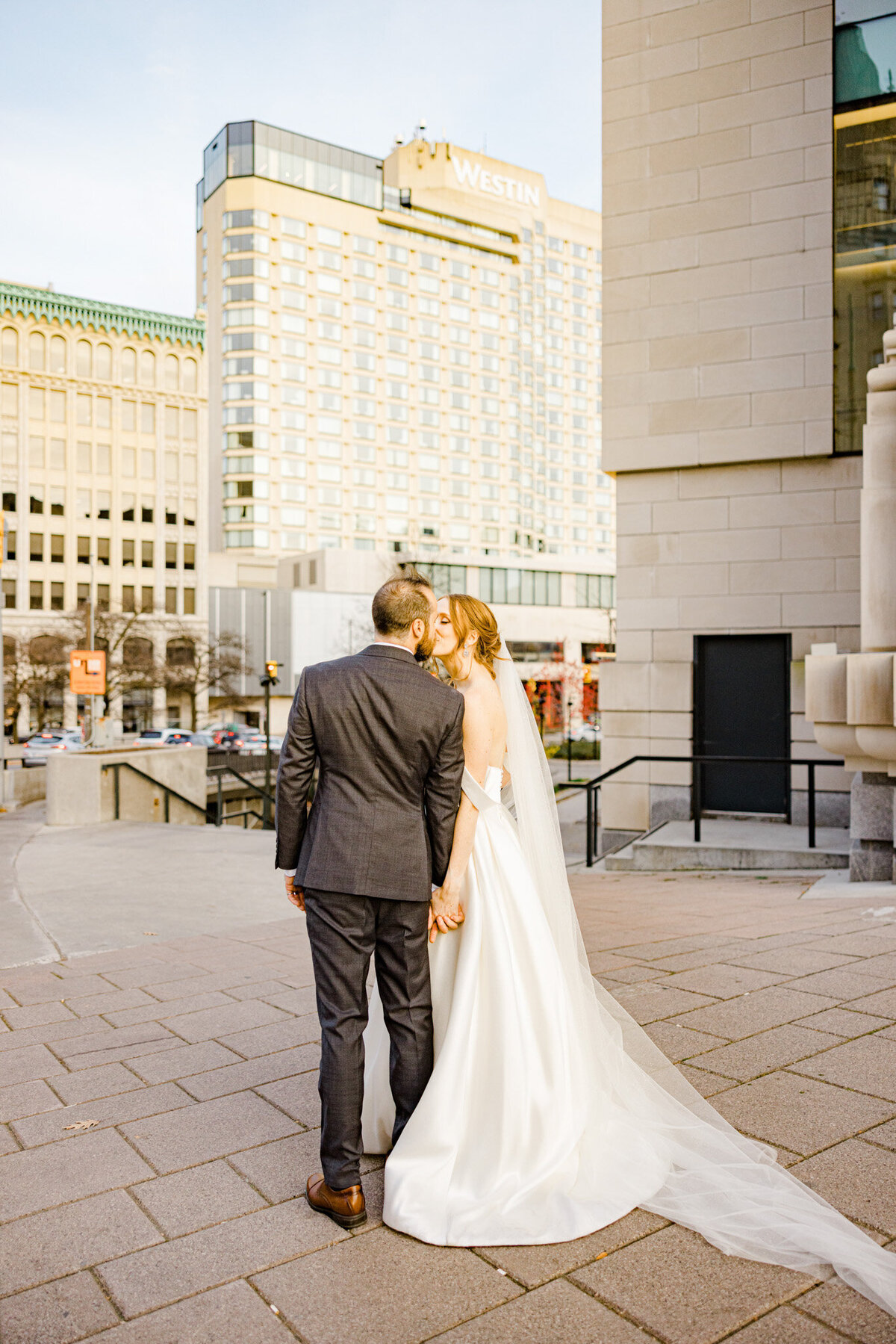 jess-ken-venue-twenty-two-ottawa-wedding-2022-216