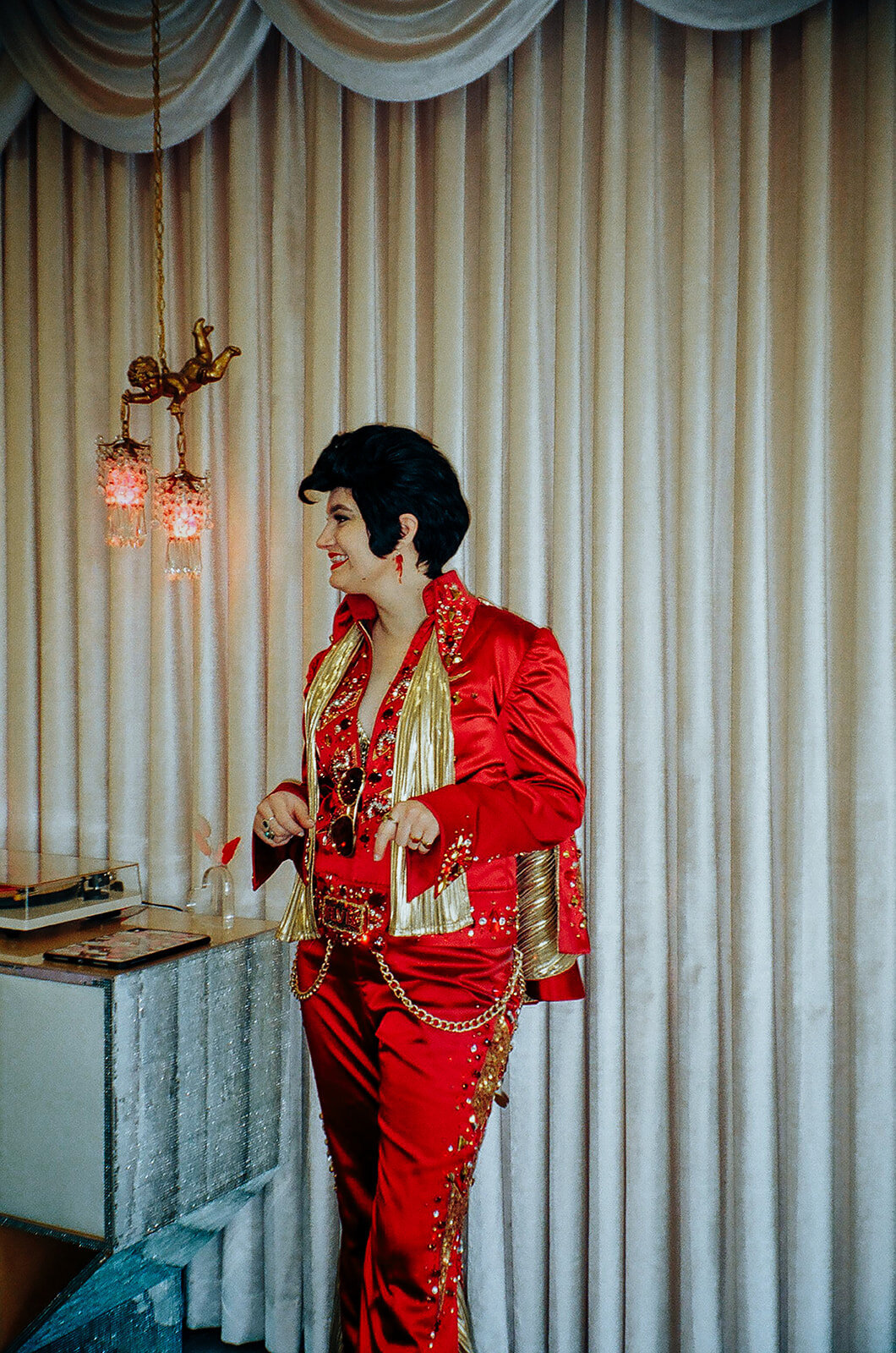 Female Elvis at Sure Thing Chapel