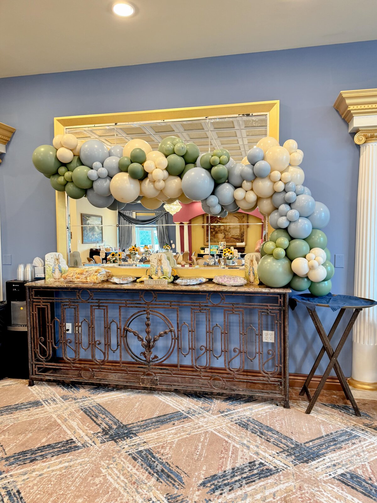 Tampa luxury baby shower balloons