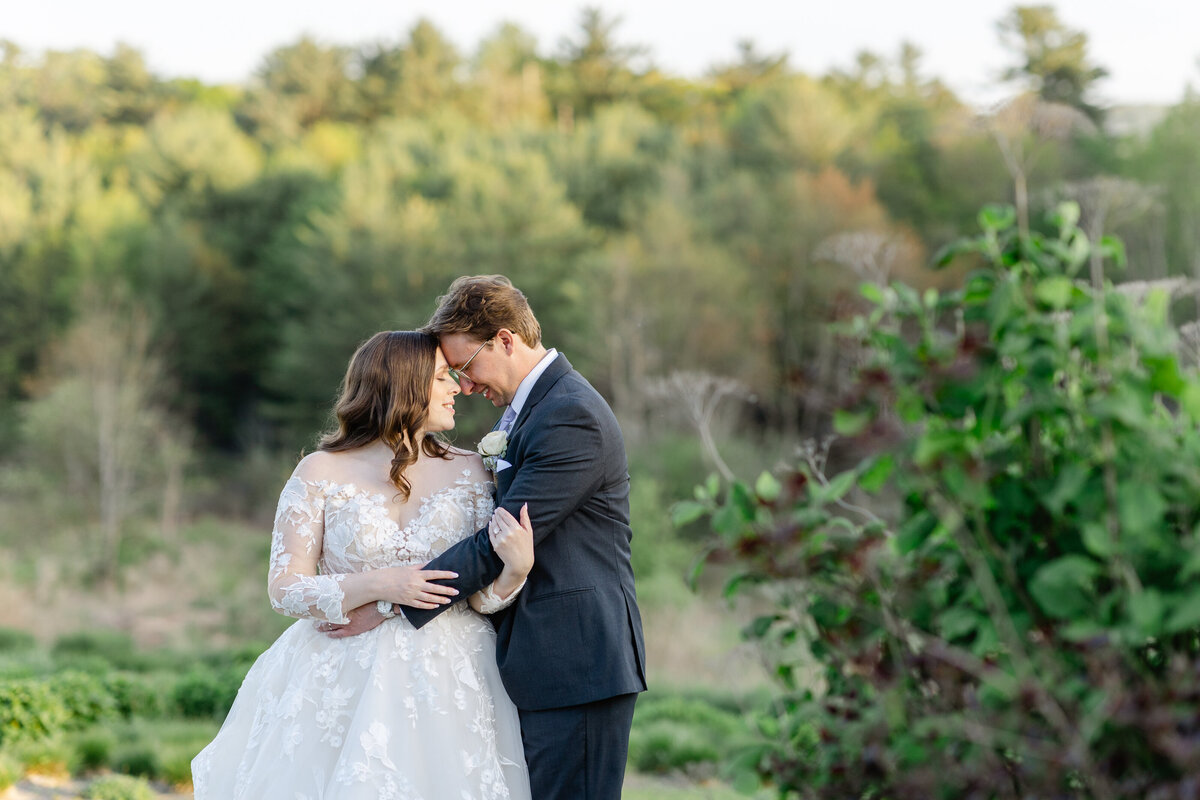 stone-meadow-gardens-wedding-emily-taylor-photography_098