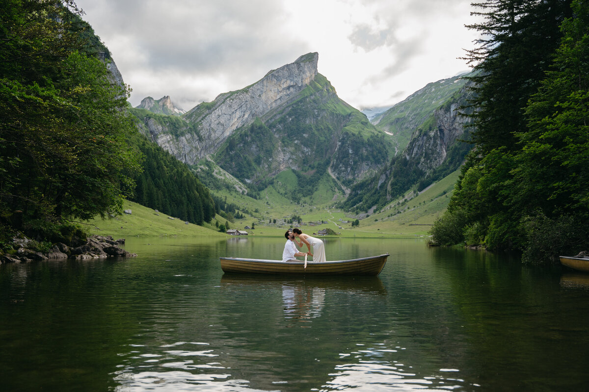 Switzerland Seealpsee lake elopement
