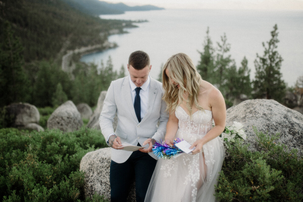 208 Lake Tahoe Elopement Photographer_California elopement_Adventure elopement photographer_Hiking_Lisa & Adam-9126_websize