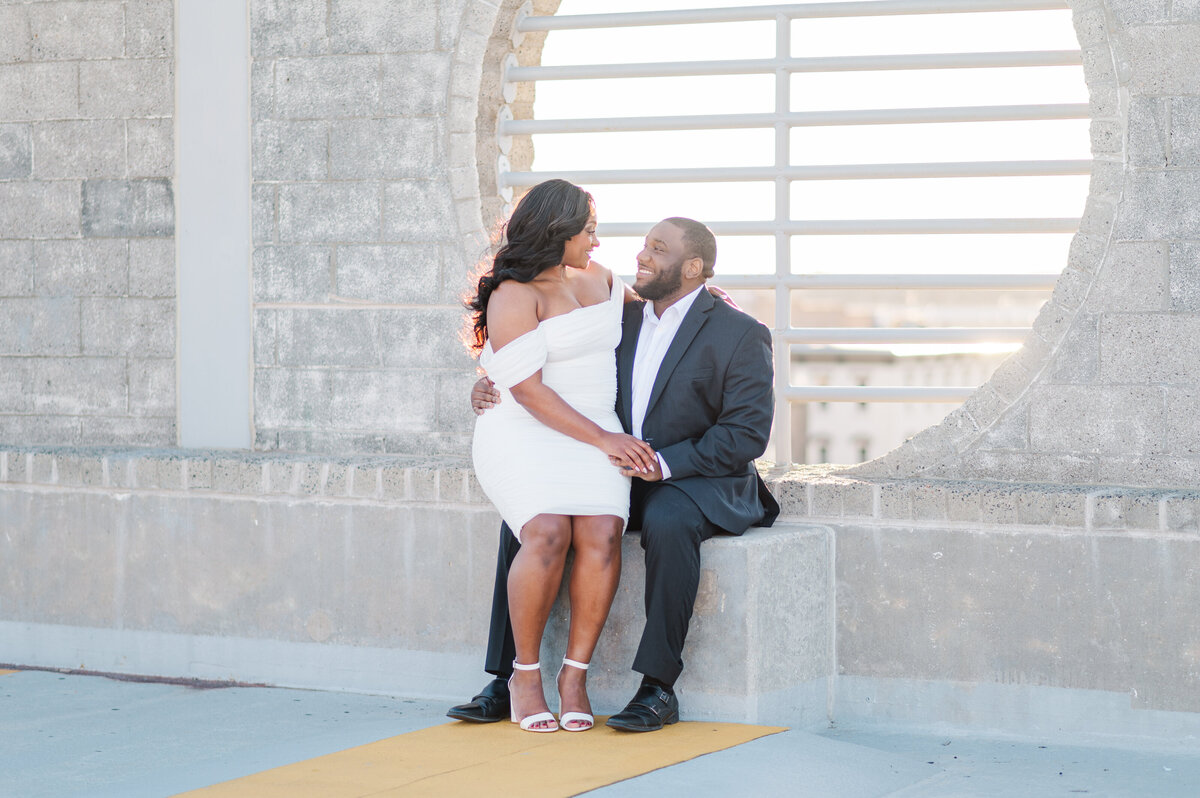 downtown-wilmington-nc-engagement-photos-7
