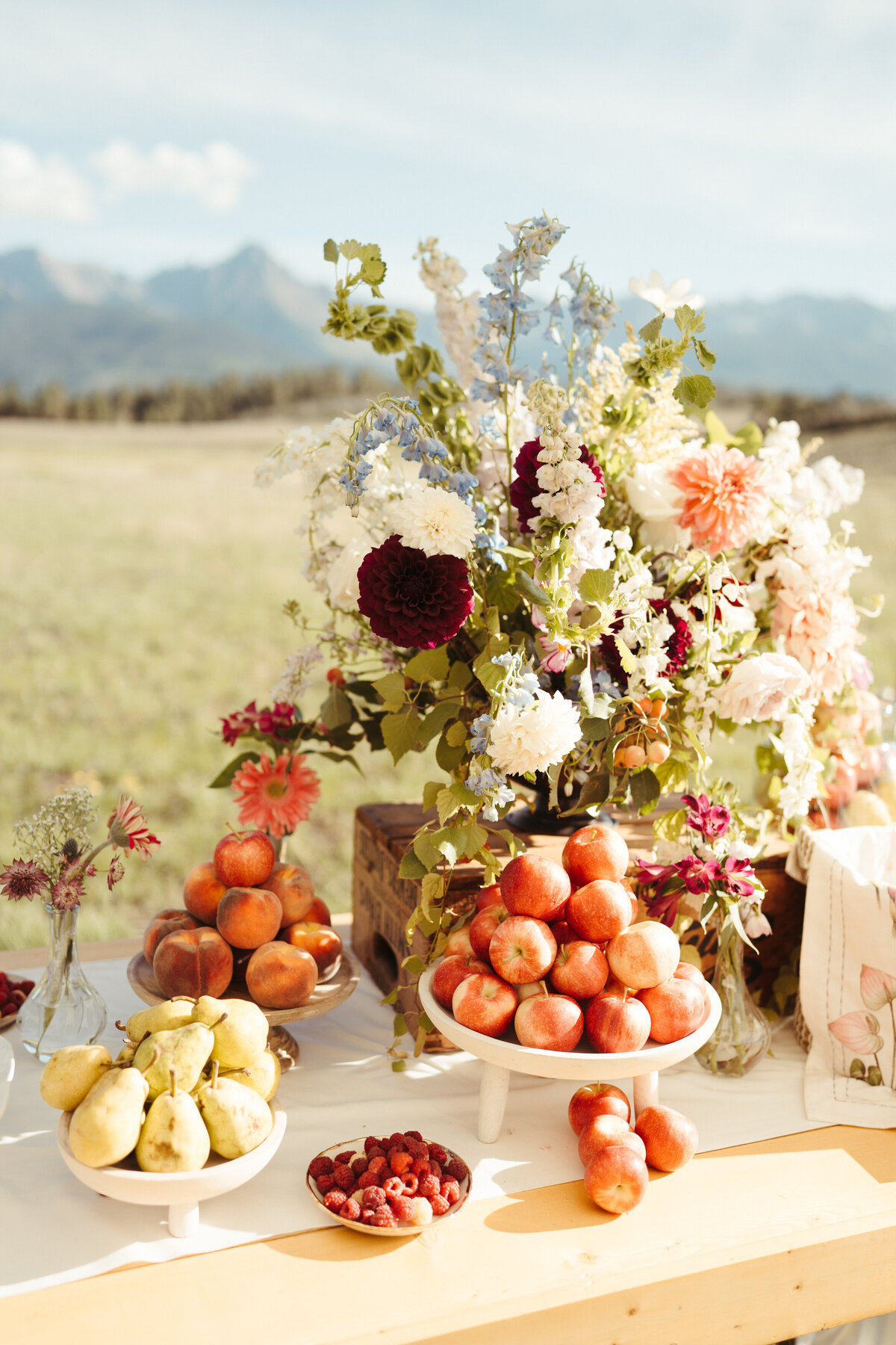 Sam-Murch-Photography-Ouray-Colorado-Summer-Tent-Mountain-Wedding-28