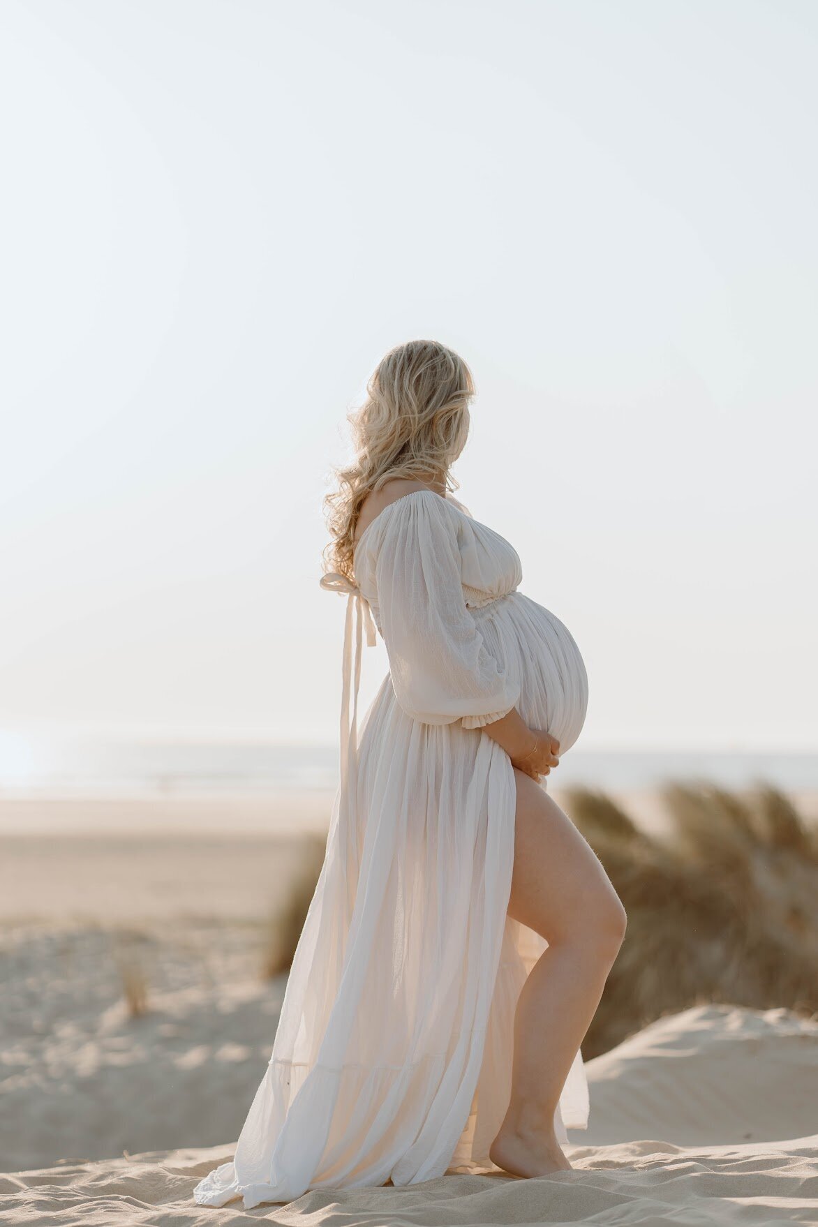 Zwangerschapsshoot aan zee