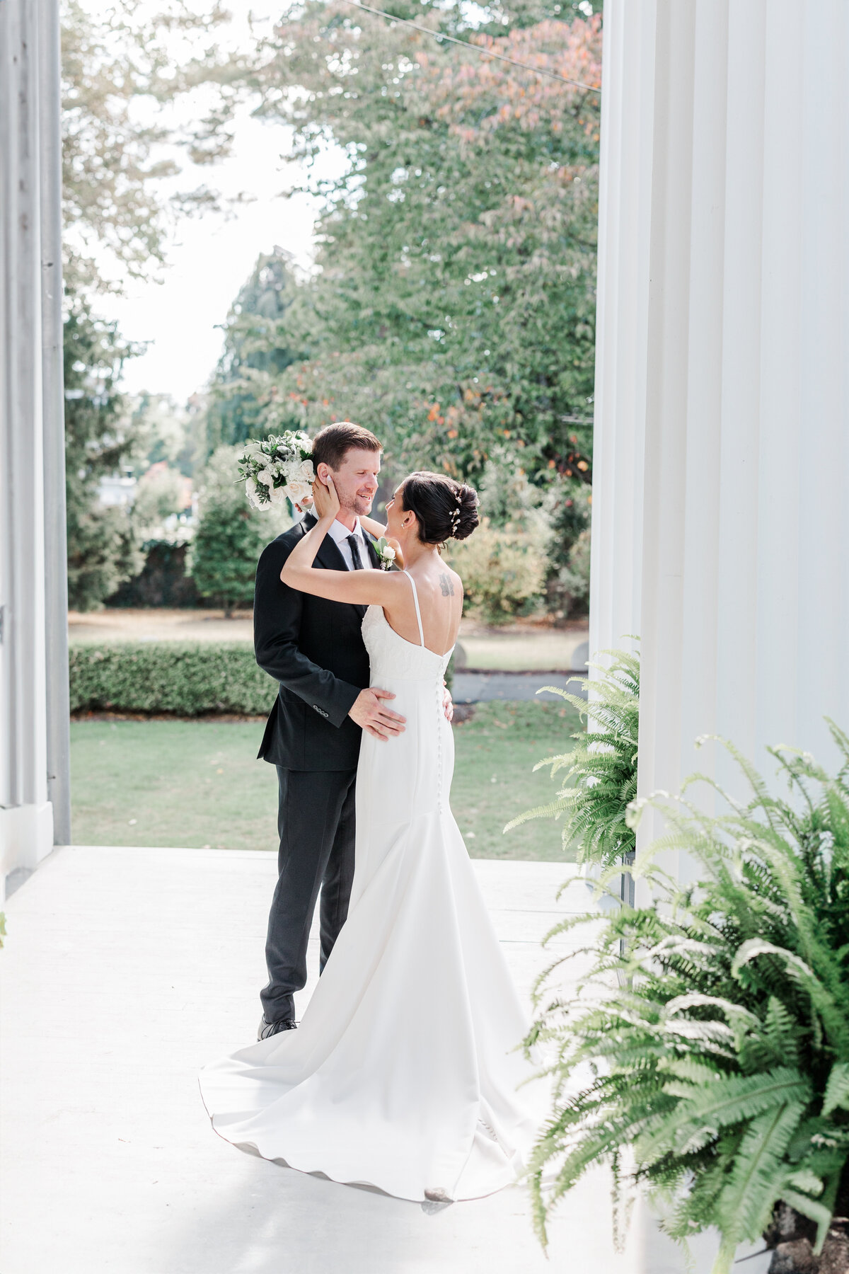brittany-graf-photography-jennifer-joseph-wedding-burr-mansion-fairfield-ct-bg-favorites-30