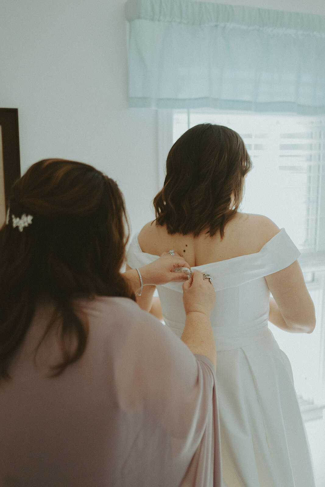 Loraleah Marie photography | The WinterGarden | Wedding | Rochester NY | NY wedding photographer | Best NY wedding photographers-32