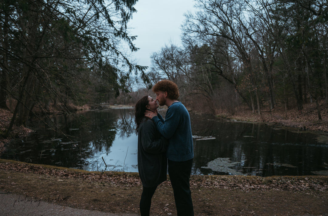 milwaukee engagement photographer-111