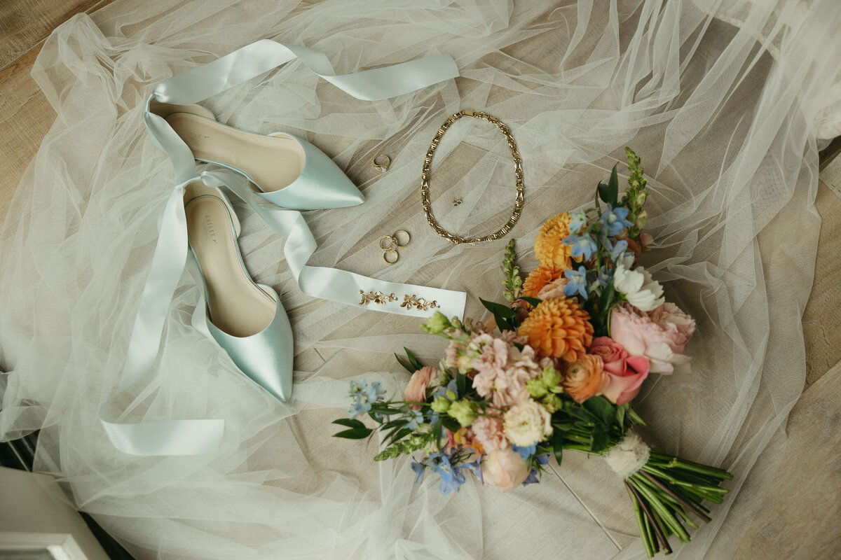 pretty-palm-leaf-event-co-rebekan-and-ben-wedding-ole-hanson-26