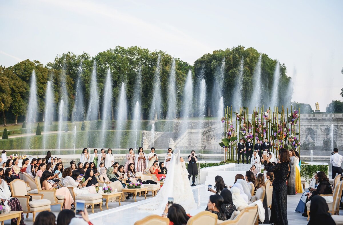 Arabic Wedding Zaffa at Chateau Vaux le Vicomte by Alejandra Poupel Events -5