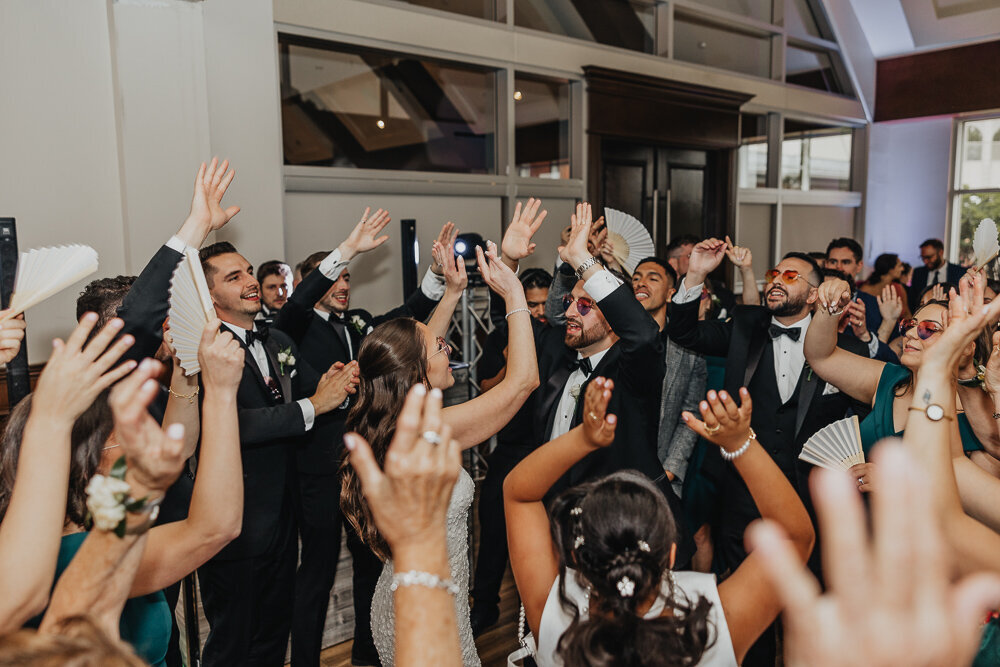 Plaza Rive-Sud Wedding - Emma Persi Photography-37