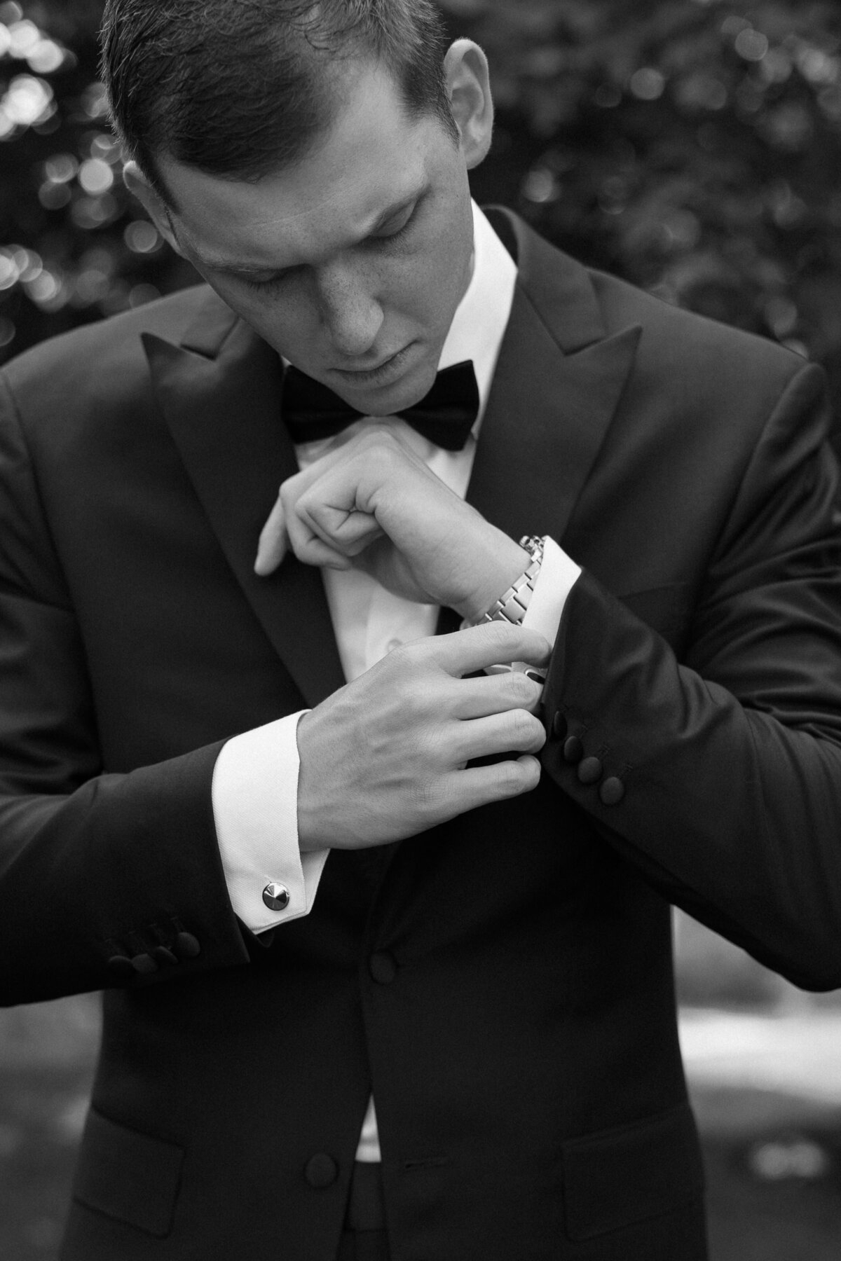 Moe + Andrew Wedding Getting Ready + Family First Looks-Mariah Jones Photography-161