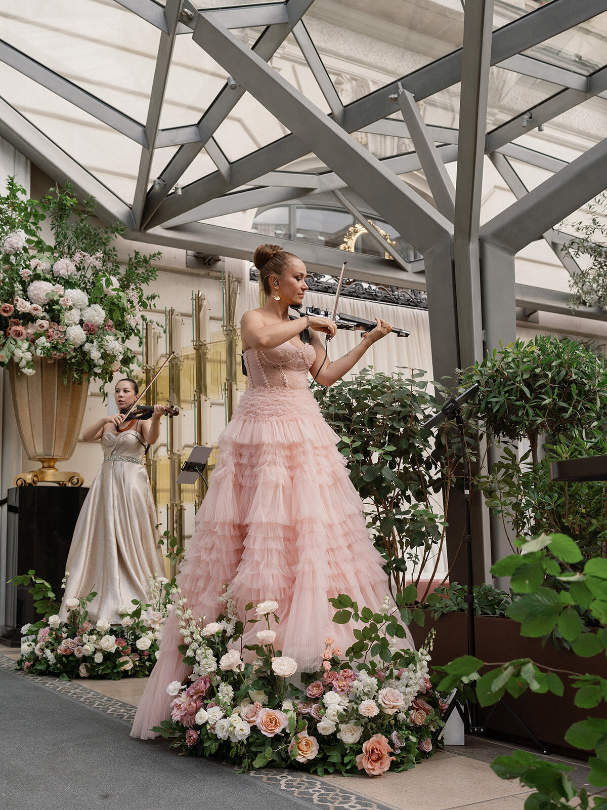 Jennifer Fox Weddings American wedding planning & design agency in Paris, crafting luxury weddings at The Peninsula Paris, a luxury hotel in Paris Jenny Quicksall Photography_A+S Wedding-48