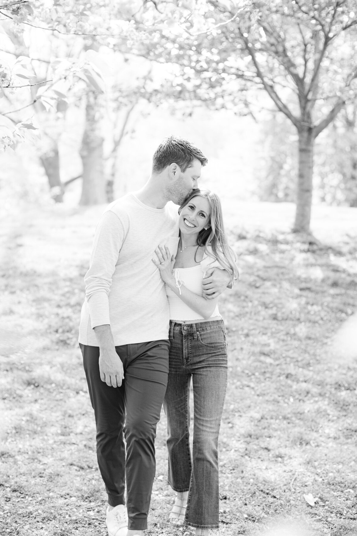 centralparkengagementsession-nycengagement-summerengagementnyc-felixfeyginphotography-003